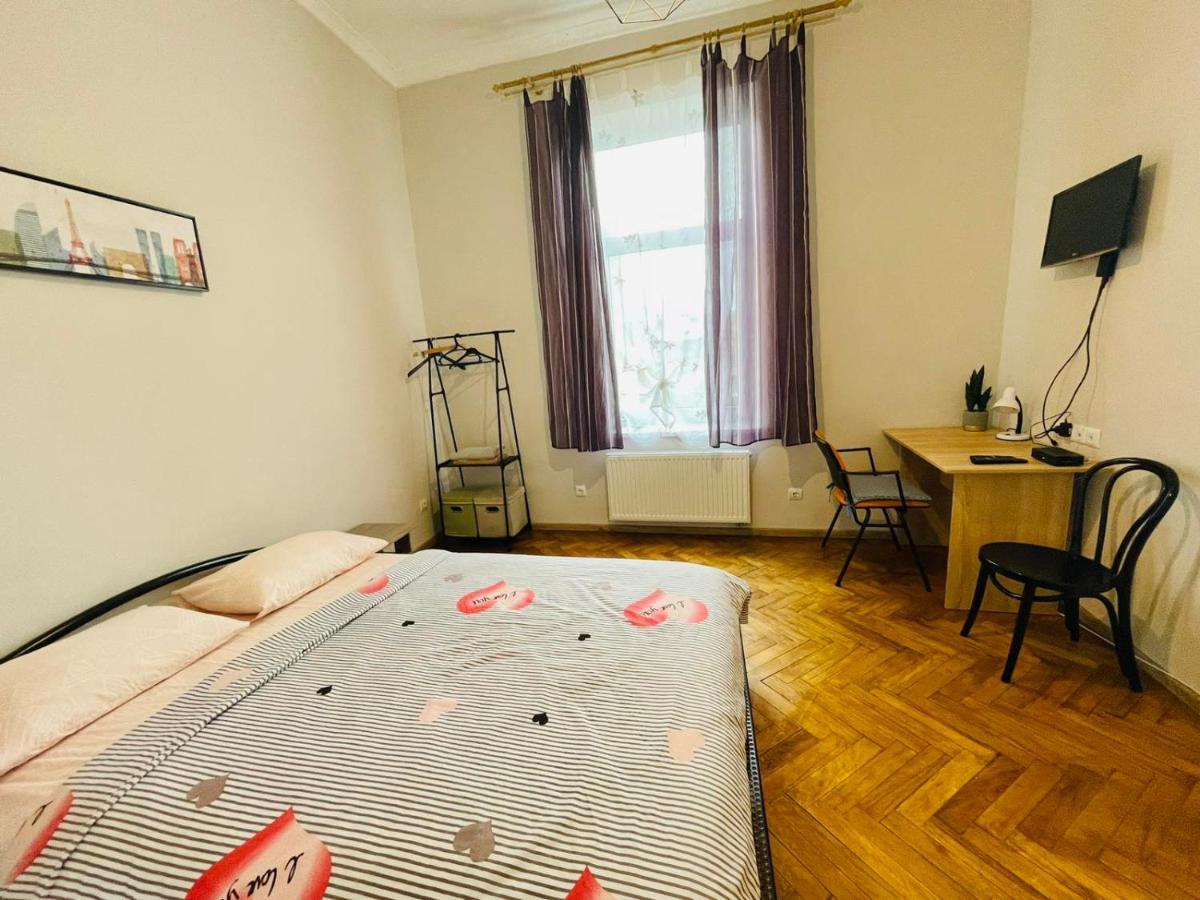 Джерельна 25, Апартаменти В Центрі З Двома Ізольованими Спальнями Lwów Zewnętrze zdjęcie